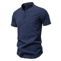 Detailaufnahme von dunkelblauem Stehkragenhemd aus Baumwollleinen mit Stoffstruktur - S / Marineblau
