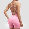 Tuta da yoga rosa con schiena scoperta in tessuto elastico ed effetto scrunch - S / Rosa