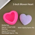 Detailweergave van siliconen hartvorm met geweven textuur en fysieke afmetingen - 3 Inch Geweven Hart