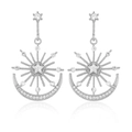 Orecchini a stella e luna argentati con strass trasparenti su sfondo bianco e riflesso - EH009 Orecchini a Luna / Argento