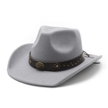 Détail du chapeau de cowboy en feutre gris avec ruban en cuir marron et rivets soleil en métal - M(56-58cm) / Gris