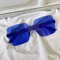 Frameless oversized polygonal cat-eye sunglasses with blue translucent lenses for women - One-piece Square Dark Blue Rimless
