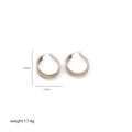 Detailed view of tricolor layered hoop earrings with dimensions 3.9cm and 3.5cm - Multilayer Mixed Color