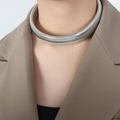 Collana girocollo argento stile industriale con design a maglie circolari larghe - Collana / 2cm di Larghezza / Color Acciaio