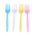 Détail de fourchettes jetables colorées en bleu blanc jaune et rose pour fête d'enfants - Fourchettes Licorne YJ / Lot de 16