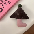 Cute brown fabric mushroom hair clip with green felt ball for kids autumn styling - 3# Triangle Small Polka Dot Hair Clip