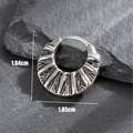 Pendiente unisex de acero inoxidable en forma de herradura con textura sobre piedra - Estilo de Textura de Abanico (S394)