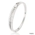 Bracelet jonc éclair en acier inoxydable argenté avec strass brillants et design industriel - Argenté