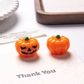 Glow-in-the-dark orange Halloween pumpkin resin charms for DIY festive decor - Solid Orange Pumpkin Black Eyes Non-Luminous / 3D