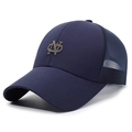 Gorra de béisbol azul marino para hombre con malla transpirable y logo metálico - Ajustable / Azul marino