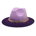 Dettaglio del cappello fedora bicolore lavanda e viola scuro con catena dorata spessa - M (56-58cm) / Lavanda + Viola