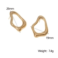 Détail des boucles d'oreilles géométriques dorées irrégulières de 26mm par 19mm - Or (ER143)