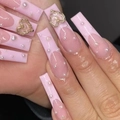 Uñas postizas largas tipo coffin rosas con perlas y cristales en forma de corazón - Estilo de Decoración de Perlas de Corazón Francés Rosa (JP1615)