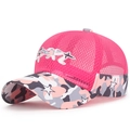 Gorra de béisbol infantil de malla rosa y camuflaje rosa con bordado de estrella sport - Ajustable (Niños Pequeños/Medianos) / Rosa Rojo