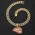 Gouden Cubaanse ketting met roze strass lippen hanger voor een hippe look - 18 inch/45 cm / Gouden Roze Lippen met 18 inch Cubaanse Ketting