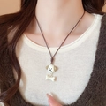 Sautoir style ethnique avec pendentif chien blanc et os sur cordon marron pour femme - Émail Cordon de Serrage Chien Peint (5#)