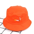 Bob de streetwear en toile orange vif avec une broderie de cigarette colorée tendance - M(56-58cm) / Orange