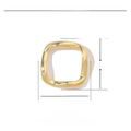 Detailansicht goldener unregelmäßiger quadratischer Edelstahl-Ohrringe mit Maßen - VG303 Abgerundetes Quadrat