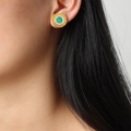 Pendientes redondos dorados con piedra malaquita verde y circonitas blancas brillantes - Estilo de Malaquita Verde