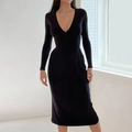 Slim fit black V-neck midi dress with long sleeves in elastic knit for a minimalist look - S / Black