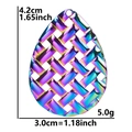 Colgante de gota arcoíris con textura tejida, dije de acero inoxidable de 4,2 cm de alto - Colorido