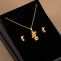 Conjunto de joyas de cactus dorado con detalle de corazón en estuche de terciopelo - X483