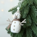 Handgefertigter Schneemann aus Wollfilz mit braunem Schal am Weihnachtsbaum - Graue Schneemann Hängedekor