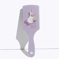 Dettaglio della spazzola per capelli viola con unicorno, pois bianchi e frase motivazionale - Spazzola a Cuscinetto d'Aria Unicorno