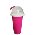 Frozen Magic Slush-Eis Becher in Rosarot mit Silikonkörper und transparentem Deckel - Mit Strohhalm Löffel / Rosarot (Dünne Ausführung)