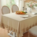 Beige gewassen katoenen tafelkleed met elegante geplooide ruches voor de eettafel in huis - 60*60cm / Ruche Rand / Beige