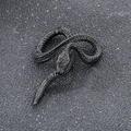 Anillo de serpiente negra estilo punk en acero de titanio con textura de escamas - Negro (Sin Cadena)