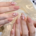 Uñas postizas 3D con flores en degradado rosa, forma almendra y detalles perla - Estilo Degradado de Flores Rosas 3D (JL0684)