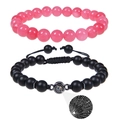 Dettaglio della perla di proiezione 100 lingue I Love You su bracciali in onice e quarzo rosa - Giada Rosa + Bracciale in Pietra Opaca