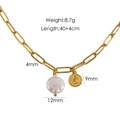 Collier chaîne trombone doré avec perle baroque et pendentif pièce pour femme - Perle Baroque & Pièce