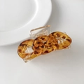 Minimalist amber hair claw clip with tortoise shell chain link pattern and metallic spring - Triple Oval-Champagne Amber-8cm
