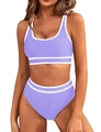 Vista frontale del bikini lavanda a due pezzi con bordi bianchi e slip sportivo a vita alta - S / Viola