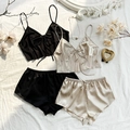 Ensemble de pyjama en satin de soie pour femme avec caraco et short en champagne et noir - Noir + Kaki