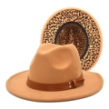 Close-up of fedora hat with brown leather band and trendy leopard print lining detail - M (56-58cm) / Camel
