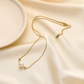 Collana con perla singola e catena a serpente placcata oro 18K su seta beige - Perla Singola/Marchio Oro 18K / Oro