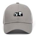 Cappello trucker grigio con ricamo panda e rete traspirante per attività all'aperto - Regolabile / Grigio