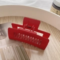 Large red matte claw clip with rectangular hollow design on a wooden tray - 8.5cm / Burgundy