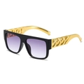Gafas de sol cuadradas negras con patillas de cadena dorada y lentes degradados violeta - Gafas de Sol de Montura Negra con Patas Doradas