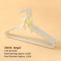 Eleganter beigefarbener Perlen-Kleiderbügel mit Satinschleife und 40 cm Breite für Boutiquen - Standard-Kleiderbügel (Erwachsene) / 40CM / Beige