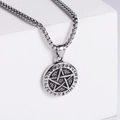 Vintage Silber Wikinger Pentagramm Kette mit Runen auf geometrischem Ständer - Anhänger / Stahlfarbe
