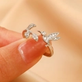 Eleganter Kolibri Silberring offen mit Blättern und funkelnden Zirkoniasteinen - Kolibri und Blatt Full Strass Offener Ring-Silber (34)