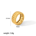 Bague rayée minimaliste en acier inoxydable plaqué or 18 carats, diamètre 22,5 mm - Bague en Or Rayée (TR4173-8-G)