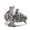 Makroaufnahme von Punk-Stil Spaten- und Totenkopfring mit antiken Blumengravuren - US 7 / Silber
