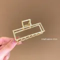 Elegante matgouden metalen haarklem met geometrisch rechthoekig ontwerp voor dames - 7 Cm Middelgroot Vierkant (14k)