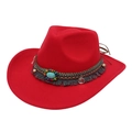 Dettaglio cappello cowboy in feltro rosso con perline etniche, turchese e frange grigie - Taglia unica / Rosso