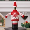 Kerst wijnfles hoes met rode gebreide trui en mini muts voor feestelijke decor - Kerst Sneeuwvlok Stijl